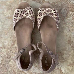 Toms 9.5 W Wedge Sandal